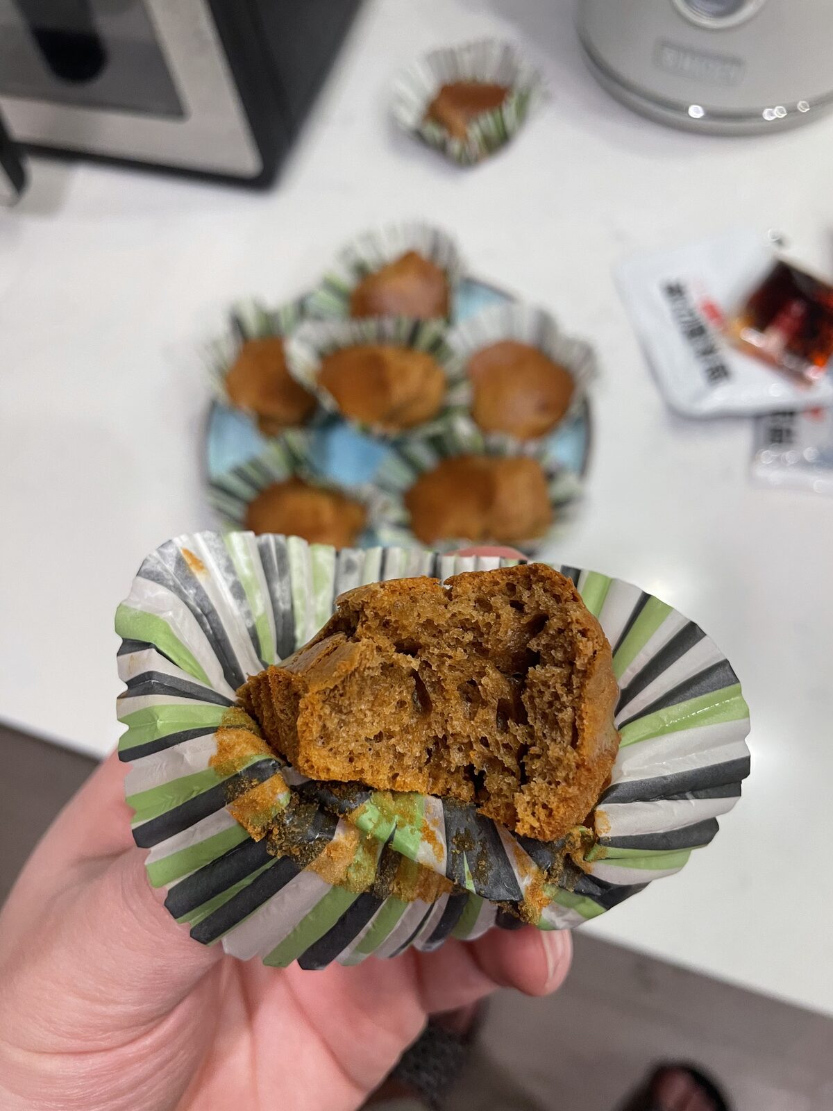 Air-fryer coffee cake